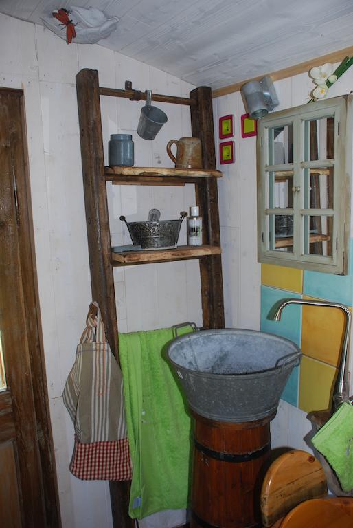 Maison D'Hotes Ainsi Soie T-Il Combovin Екстер'єр фото